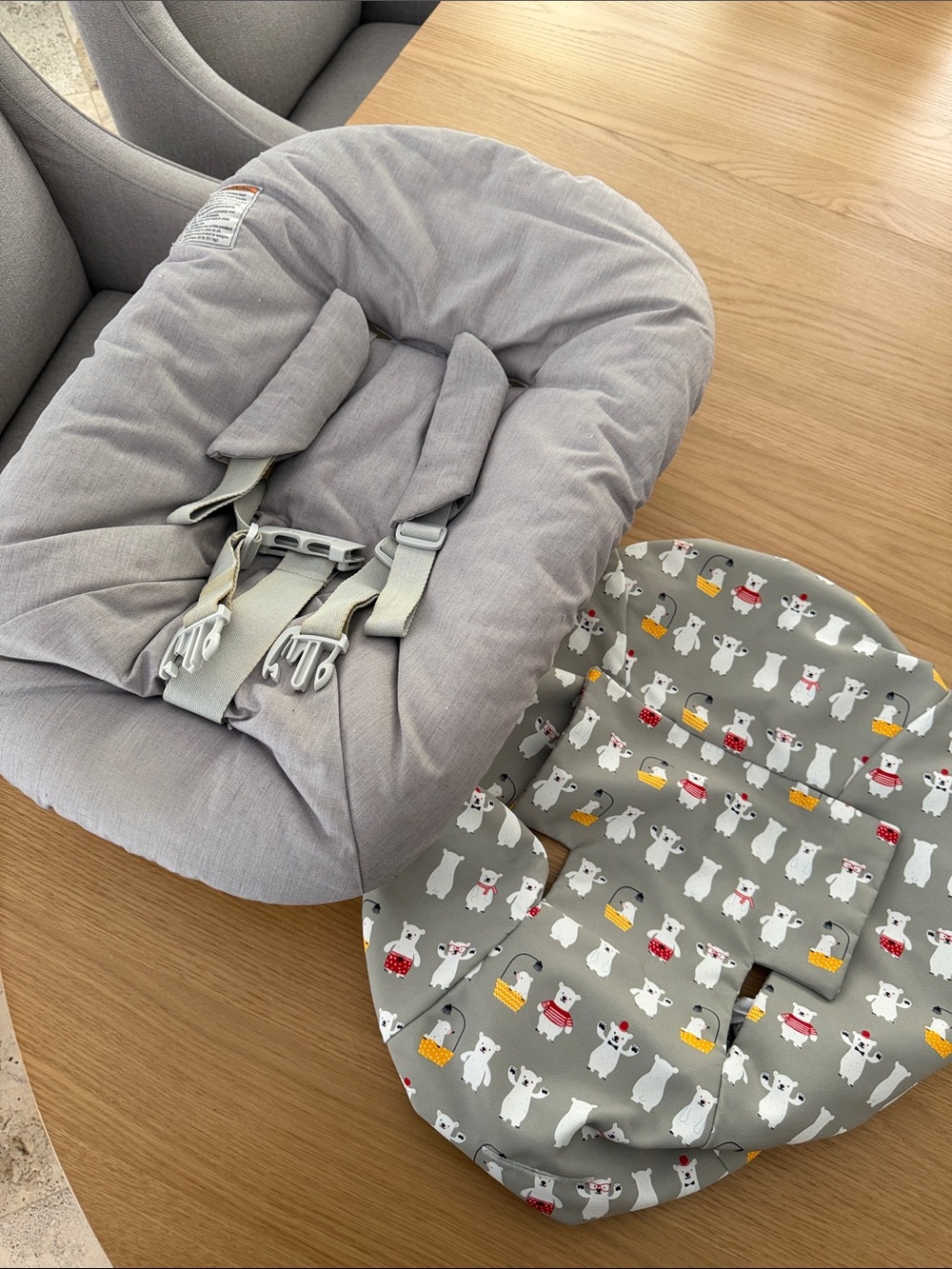 Stokke Tripp trapp high chair newborn set with removable cover and another cover
